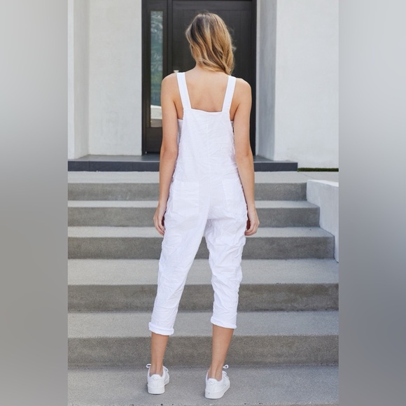 (G1127-SOL-WHT) SOLID COMFY CRINKLE OVERALL - Picture 3 of 3